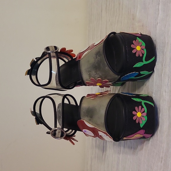 Platform heeled shoes size 6 medium mushrooms flowers Halloween - Picture 4 of 16